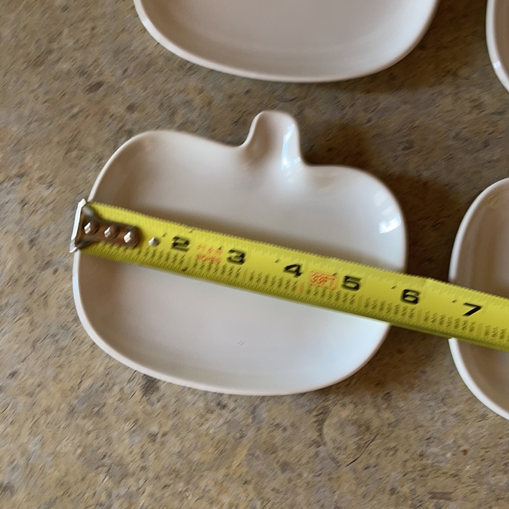 NWOT Small pumpkin dishes - Picture 3 of 5